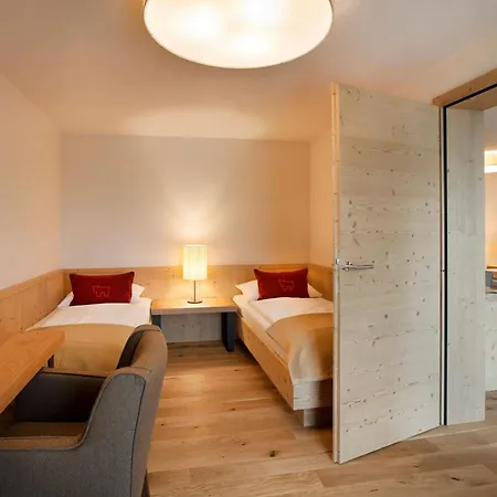 Almwellness Pierer 4*