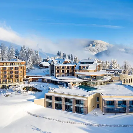 Almwellness Pierer Hotel 4*