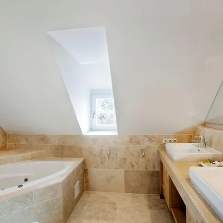 Almwellness Pierer ホテル