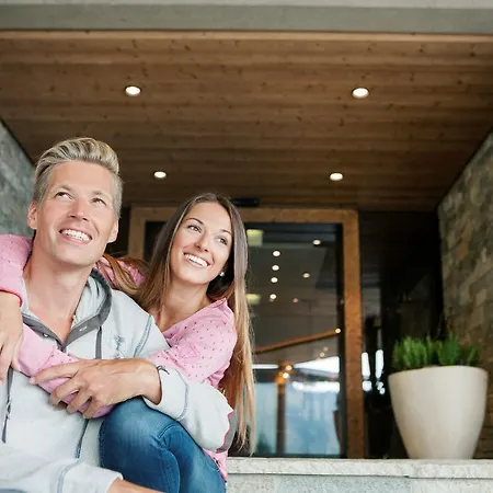 Hotel Almwellness Pierer 4*